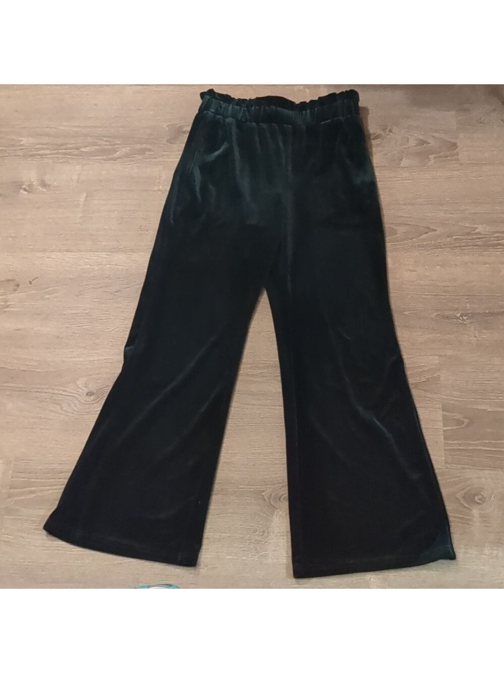 Allegra K green velour pants size small